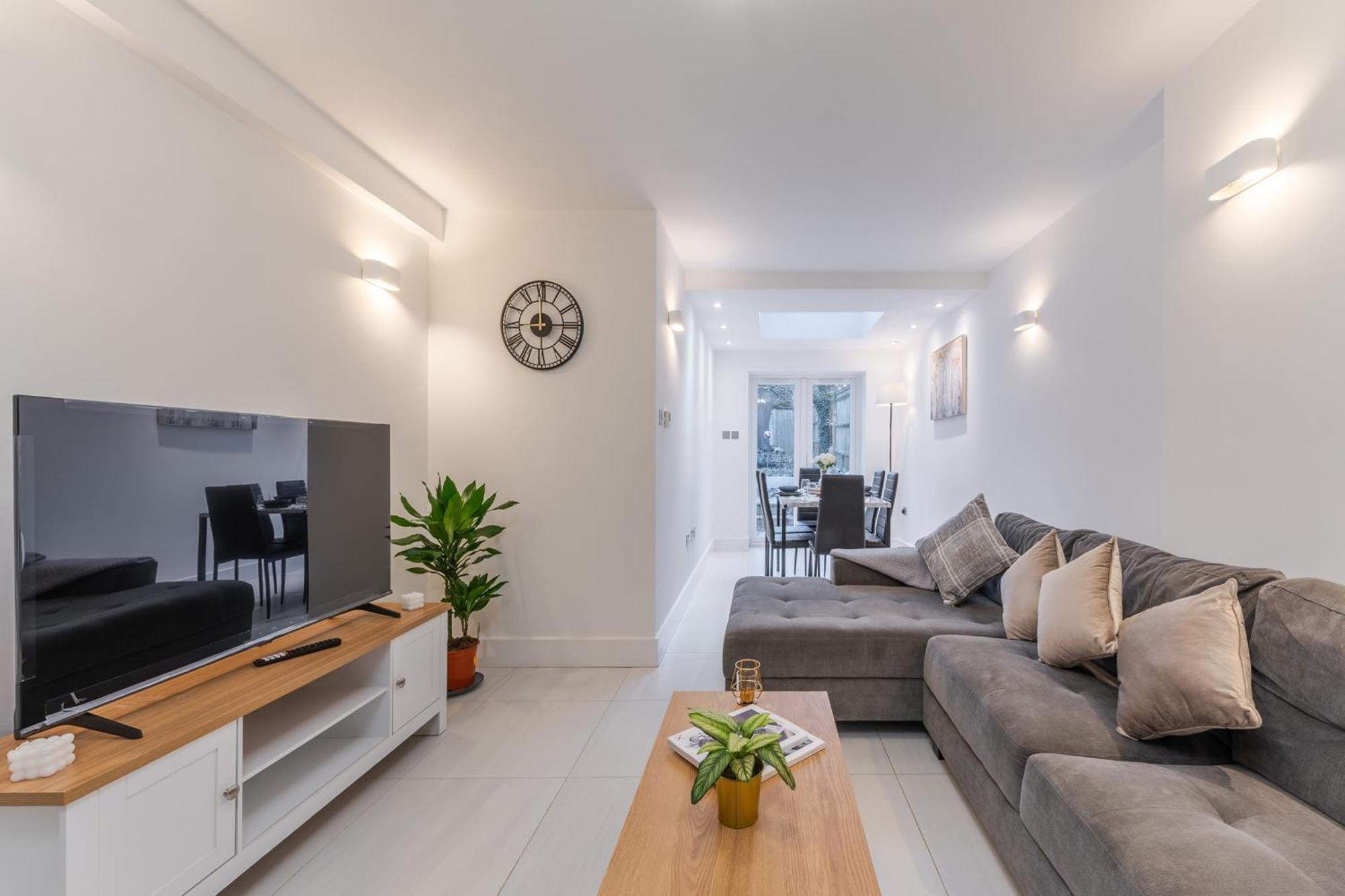 A Golden Haven Retreat In London Apartment Ngoại thất bức ảnh