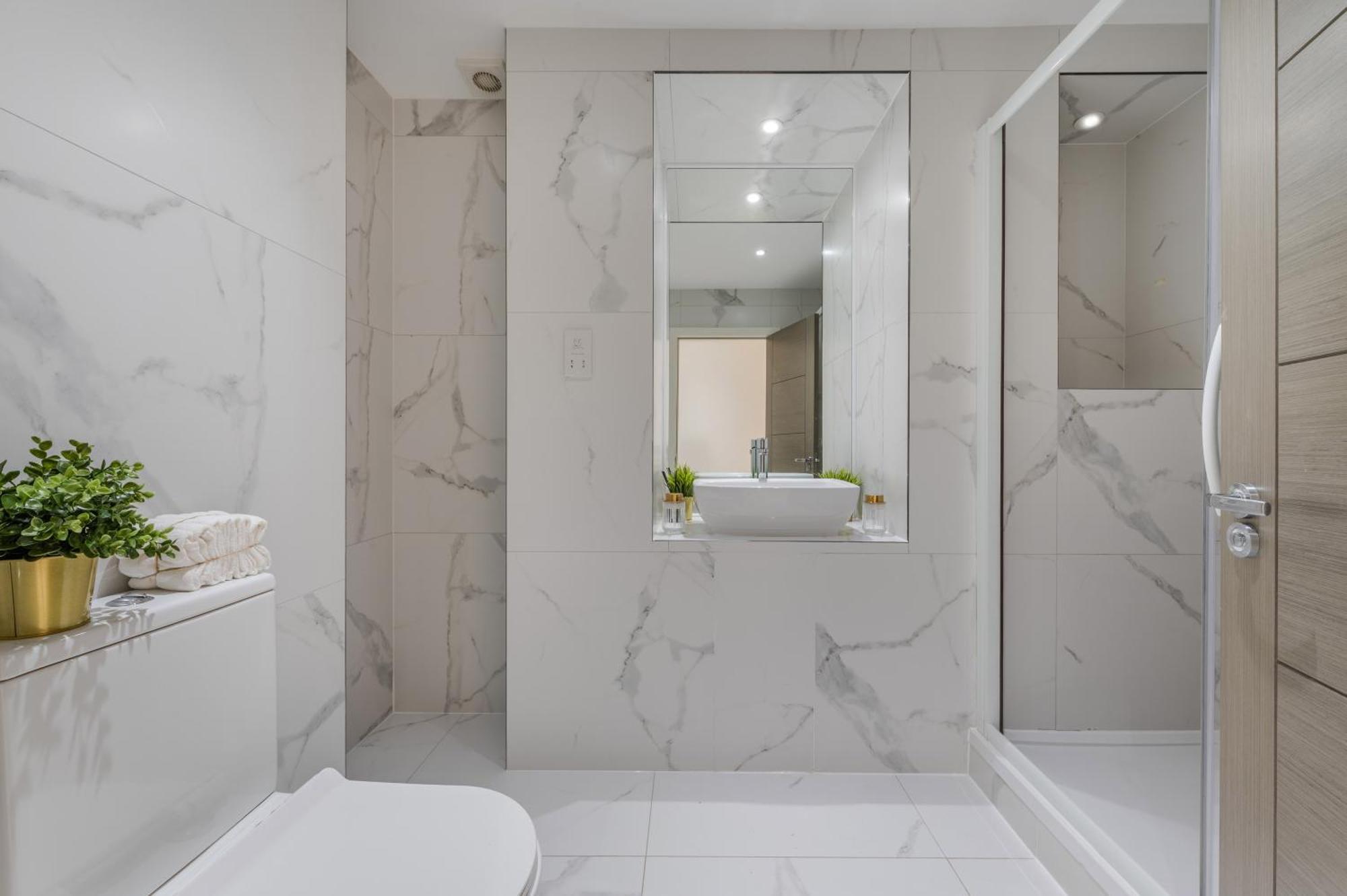 A Golden Haven Retreat In London Apartment Ngoại thất bức ảnh