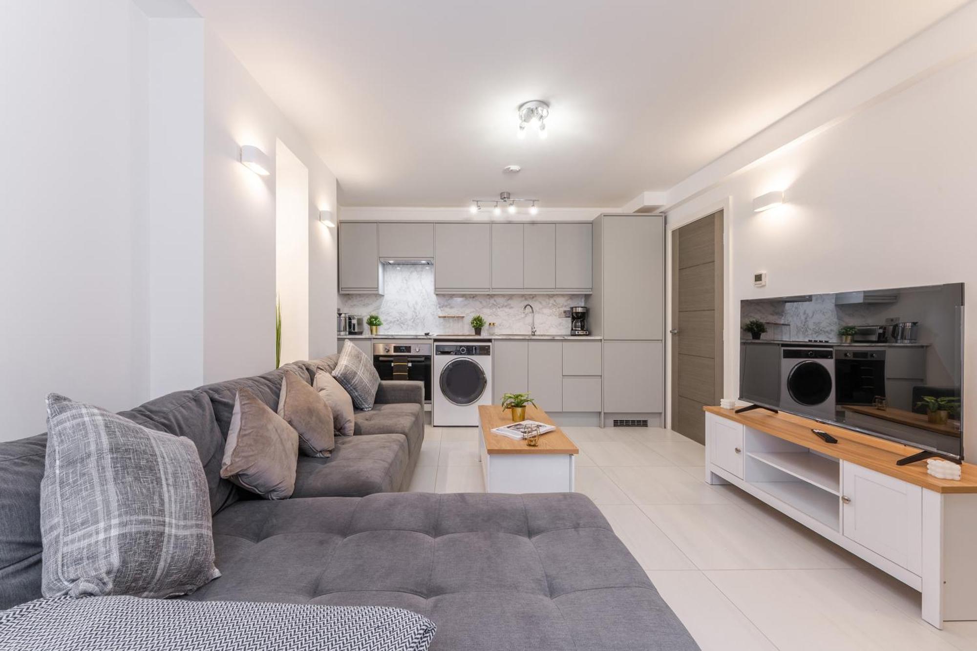 A Golden Haven Retreat In London Apartment Ngoại thất bức ảnh